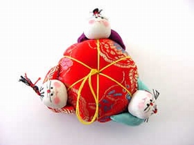 Chinese Speldenkussen klein  7 cm